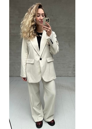 Premiere plain buks Pearl HAUTE L\'AMITIÈ